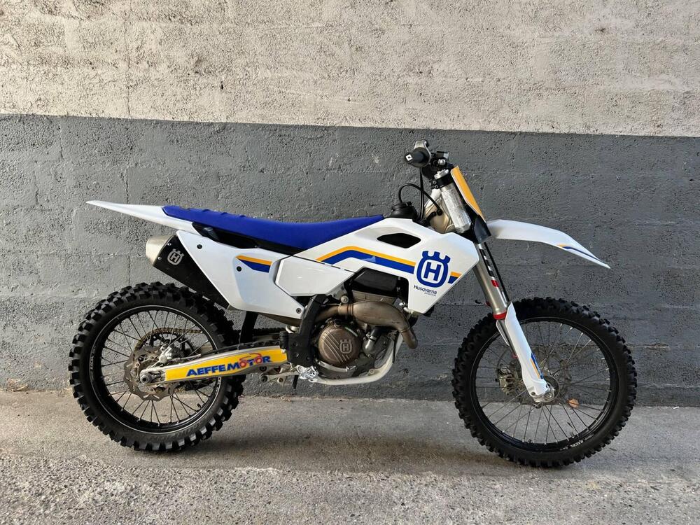 Husqvarna FC 250 Heritage (2023) (3)