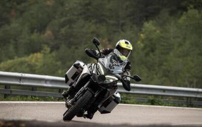 TEST Ducati Multistrada V4S 2025: la maxi enduro da MotoGP [VIDEO e GALLERY]