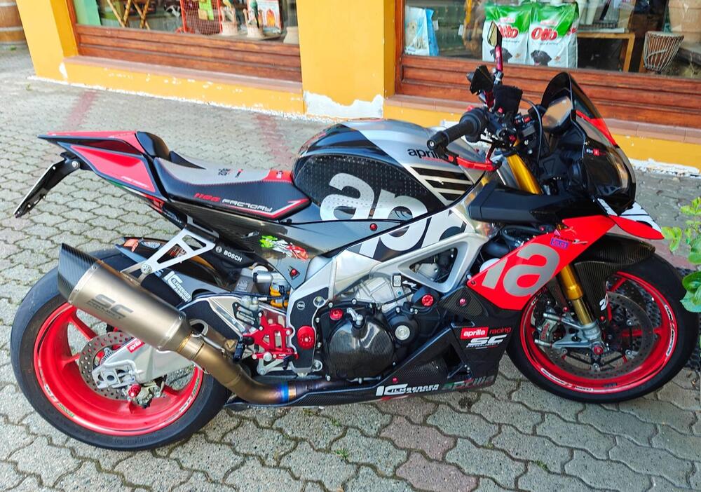 Aprilia Tuono 1100 V4 Factory (2017 - 18)