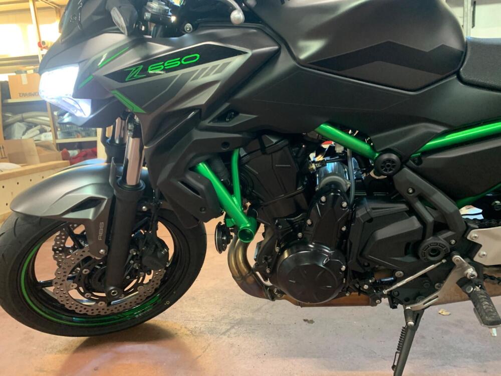 Kawasaki Z 650 Sport (2021 - 24) (3)