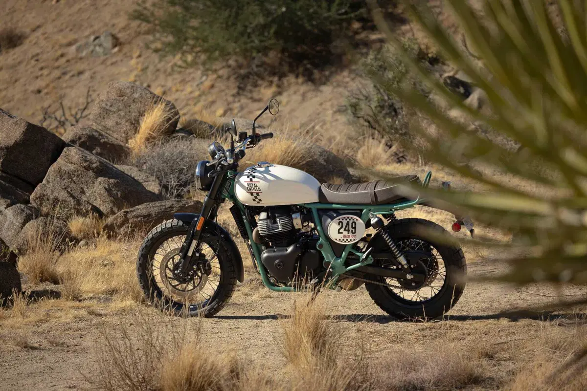 Svelata la nuova Royal Enfield Bear 650 [GALLERY]