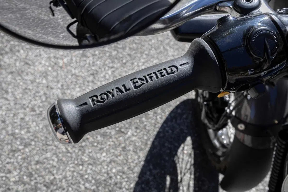 Svelata la nuova Royal Enfield Bear 650 [GALLERY]