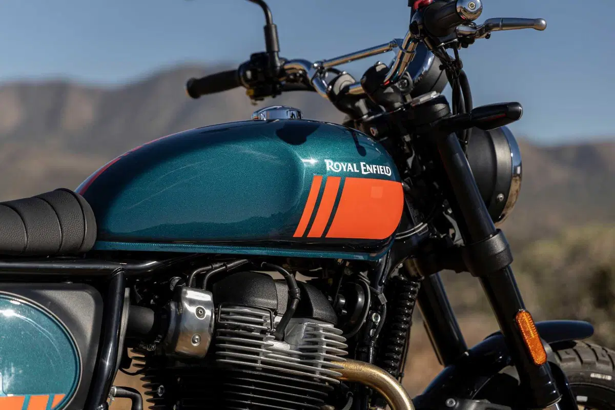Svelata la nuova Royal Enfield Bear 650 [GALLERY] (2)