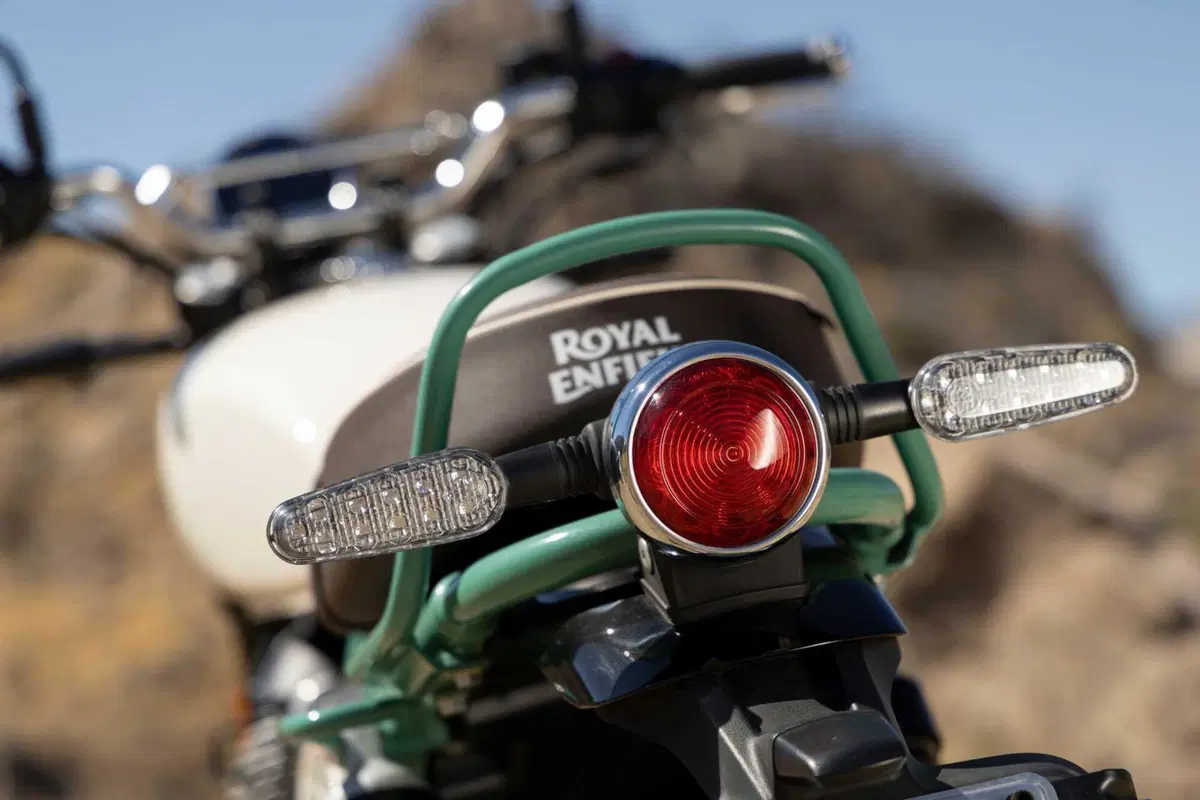 Svelata la nuova Royal Enfield Bear 650 [GALLERY] (11)