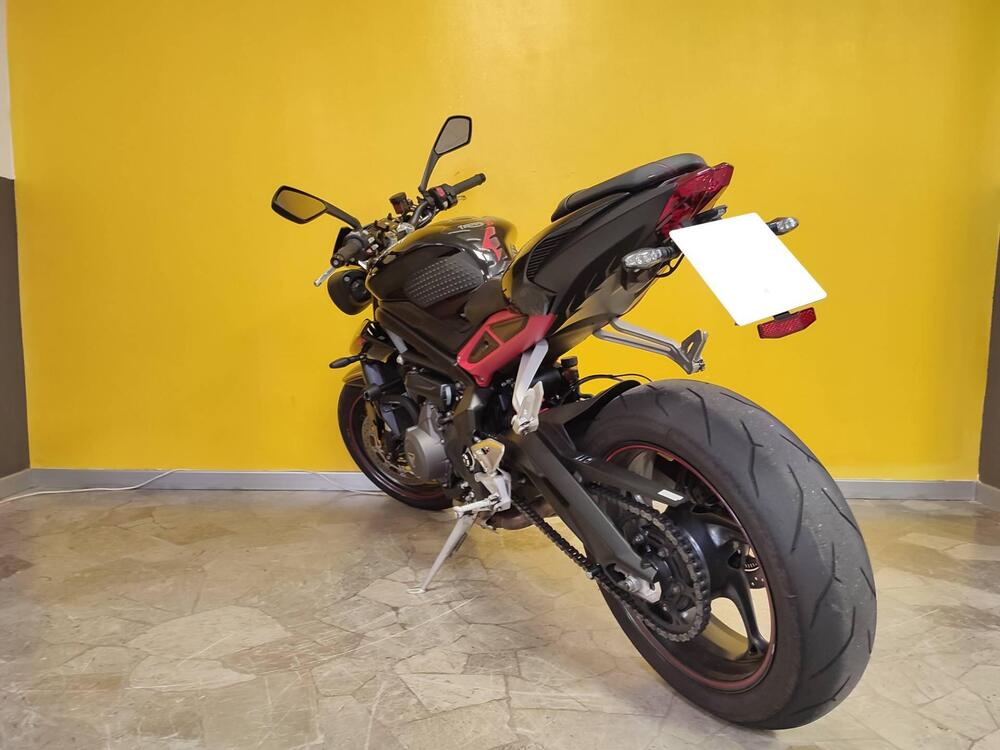 Triumph Street Triple R (2017 - 20) (4)