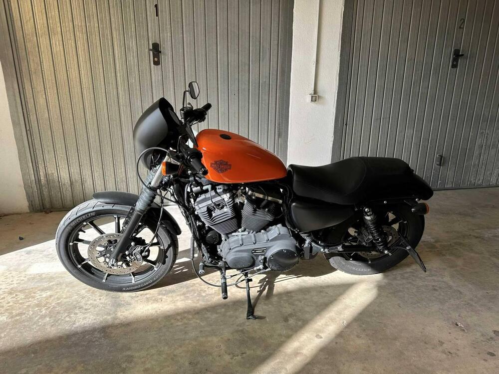 Harley-Davidson 883 Iron (2017 - 20) - XL 883N