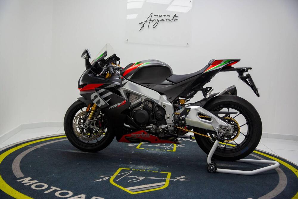 Aprilia RSV4 1100 Factory (2019 - 20) (5)