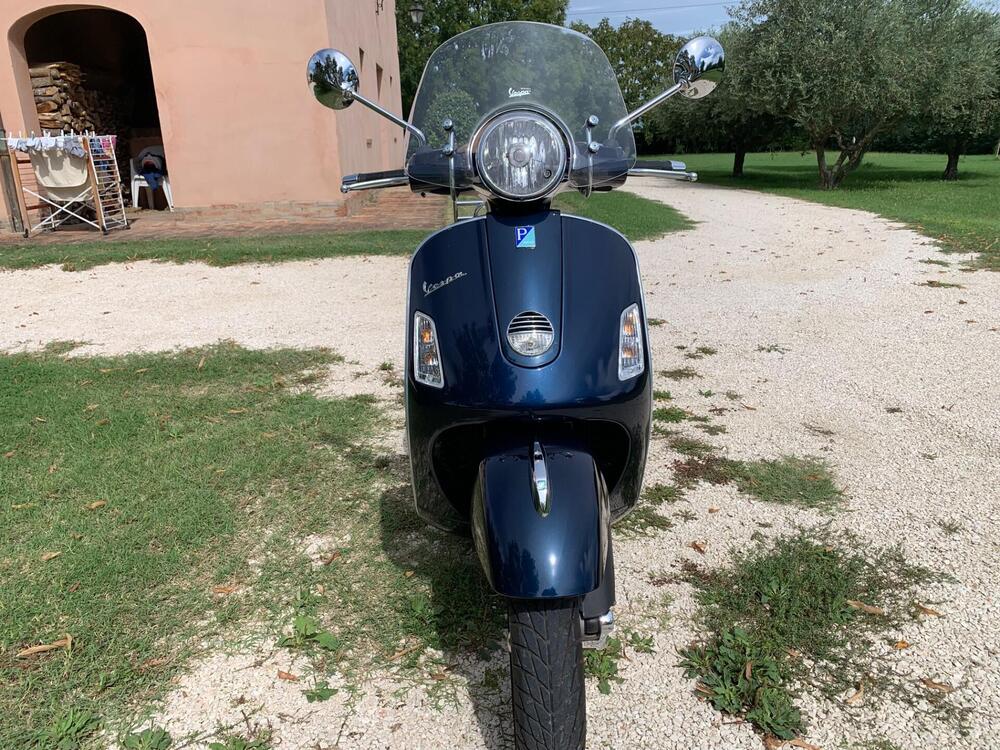 Vespa GTS 300 (2010 - 14) (3)