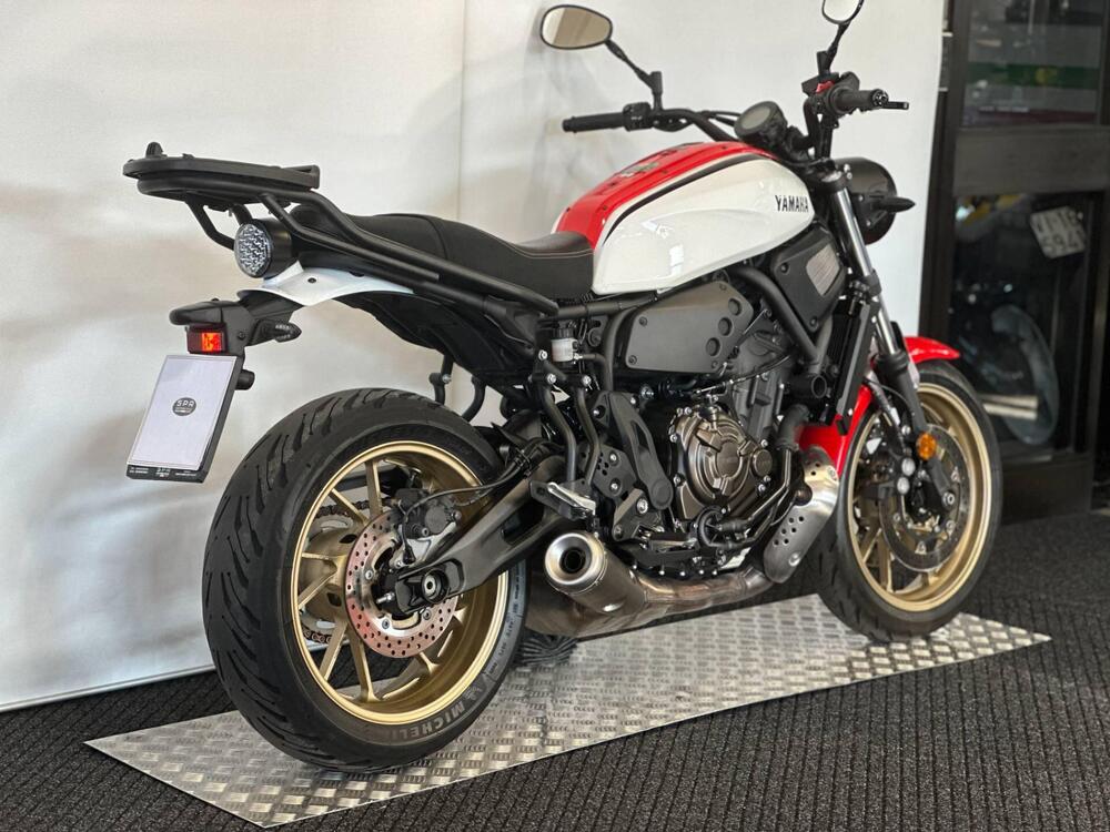 Yamaha XSR 700 (2021) (5)