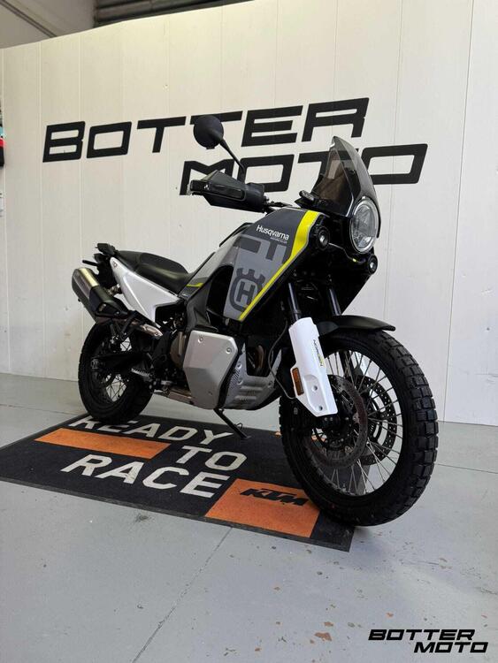 Husqvarna Norden 901 (2022 - 24)