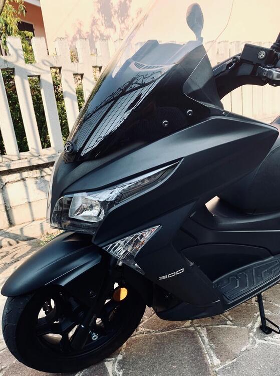 Kymco X-Town 300i ABS (2016 - 20) (2)