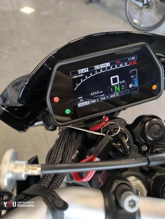 Yamaha MT-10 (2022 - 24) (5)