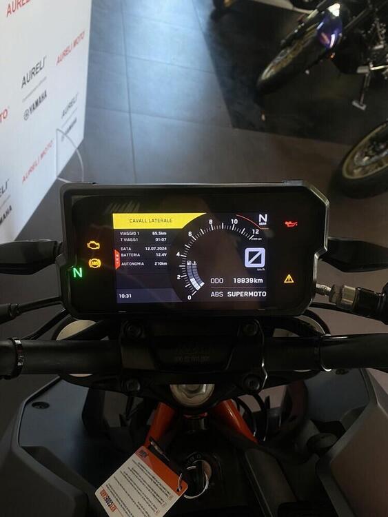 KTM 125 Duke (2021 - 23) (4)