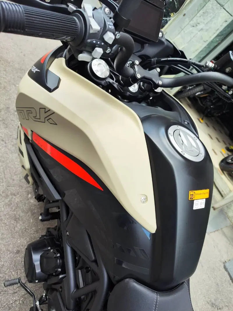 Benelli TRK 702X (2026) (20)