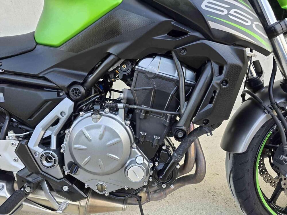 Kawasaki Z 650 (2017 - 19) (3)