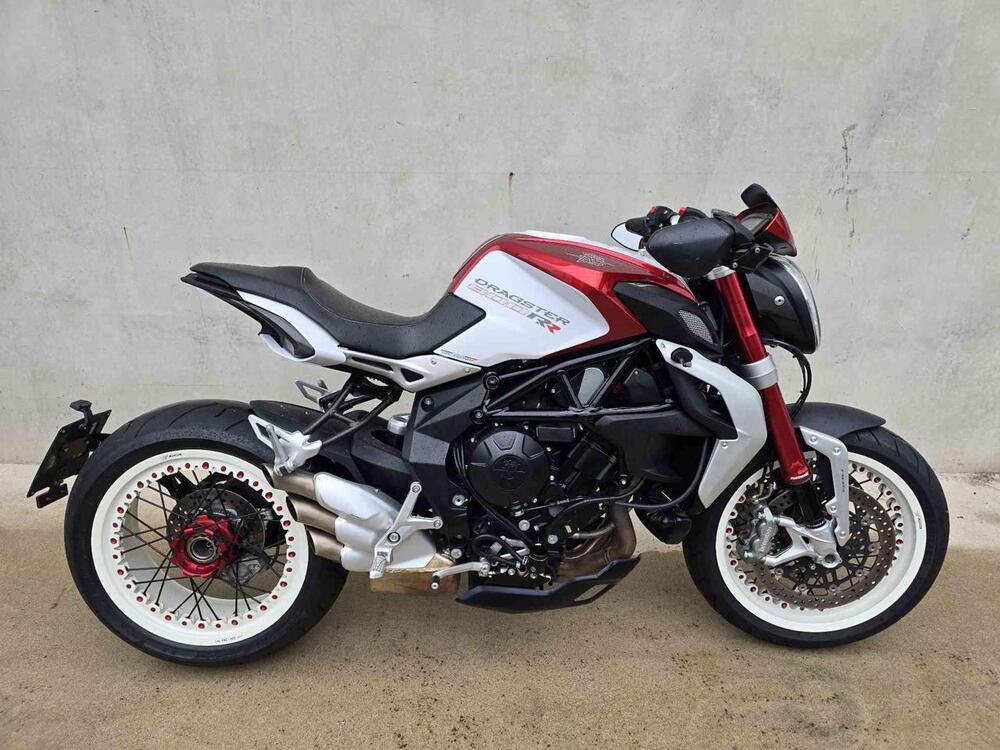 MV Agusta Dragster 800 RR (2015 - 17)