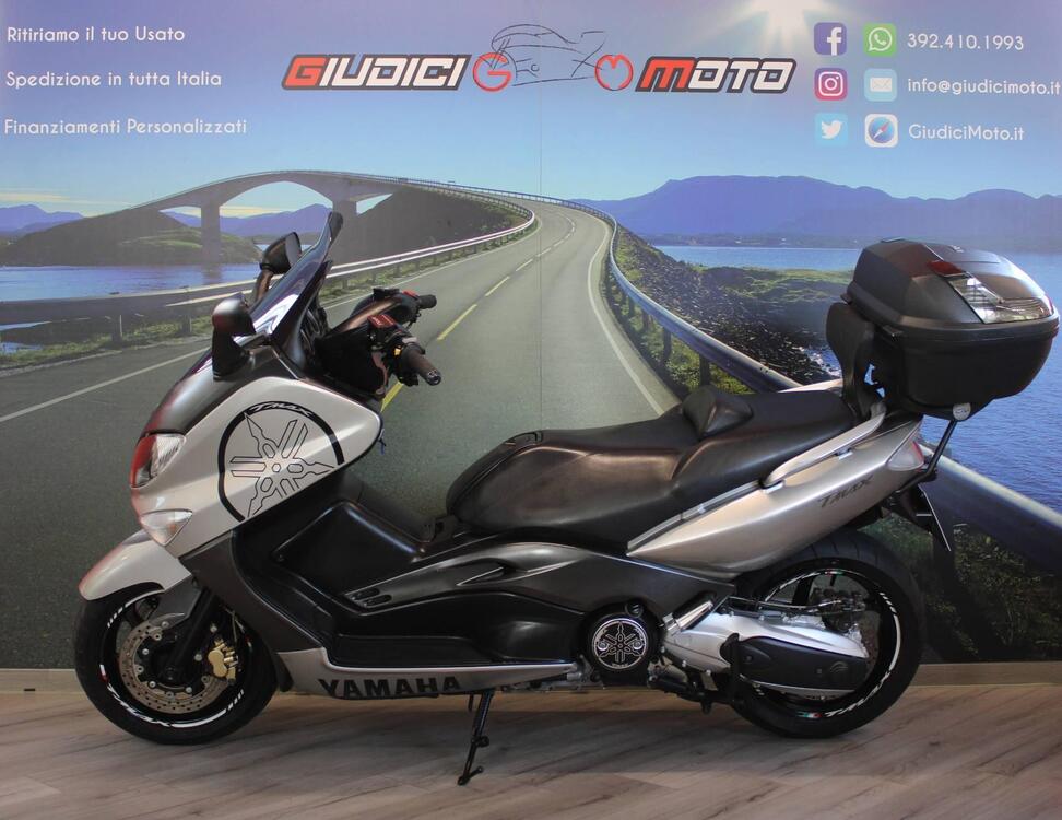 Yamaha T-Max 500 (2004 - 07) (3)