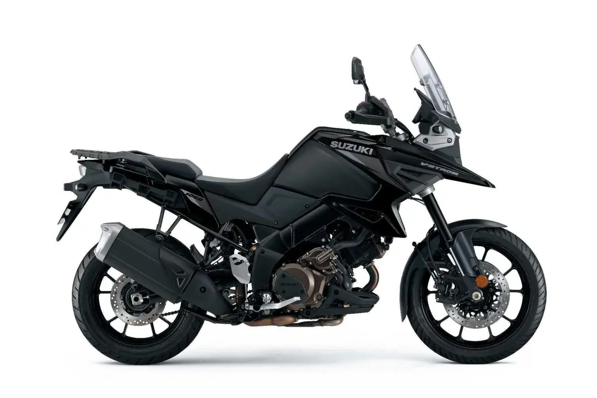 Suzuki a EICMA 2024 con le sue novità 2025 (e, sì: c'è l'Hayabusa in colorazione verde) (7)