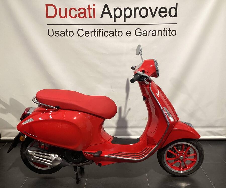 Vespa Primavera 125 RED (2021 - 24)