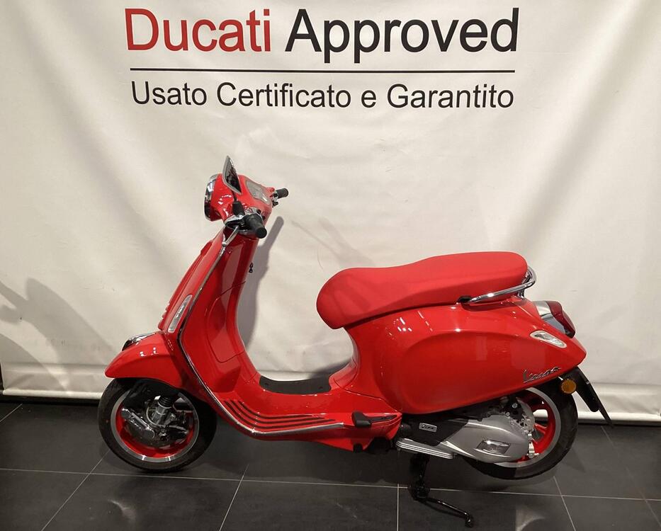 Vespa Primavera 125 RED (2021 - 24) (3)