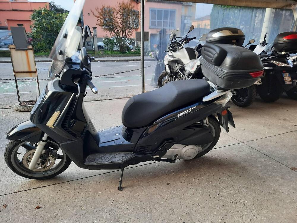 Kymco People 250 S (3)