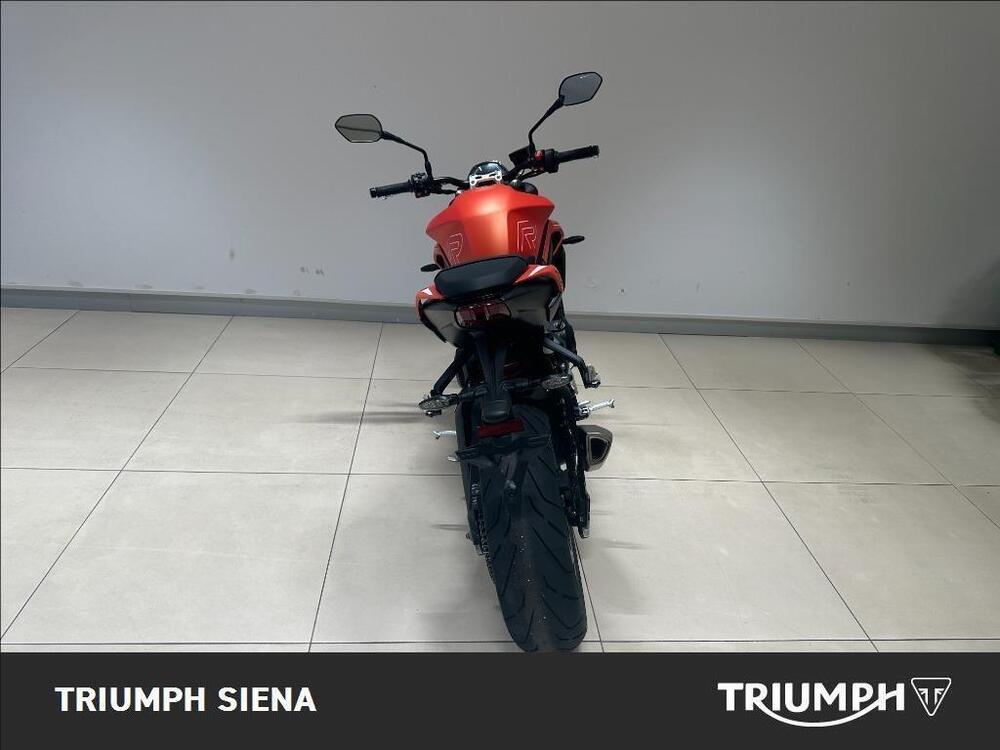 Triumph Street Triple R (2020 - 23) (4)