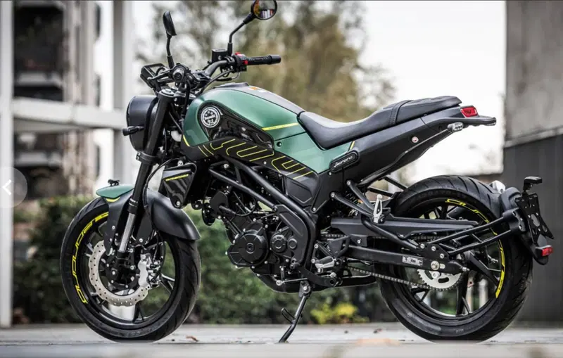 Benelli Leoncino 125 (2022 - 25) (4)