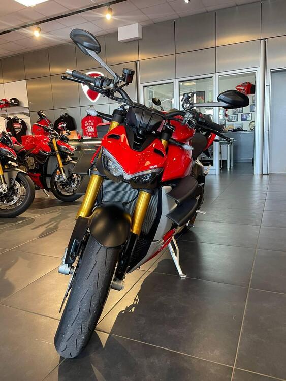 Ducati Streetfighter V4 1100 S (2020) (4)