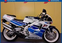 Suzuki RGV 250 (1989 - 97) usata