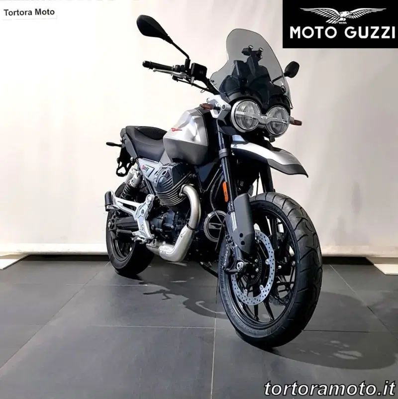 Moto Guzzi V85 Strada (2024 - 26) (4)
