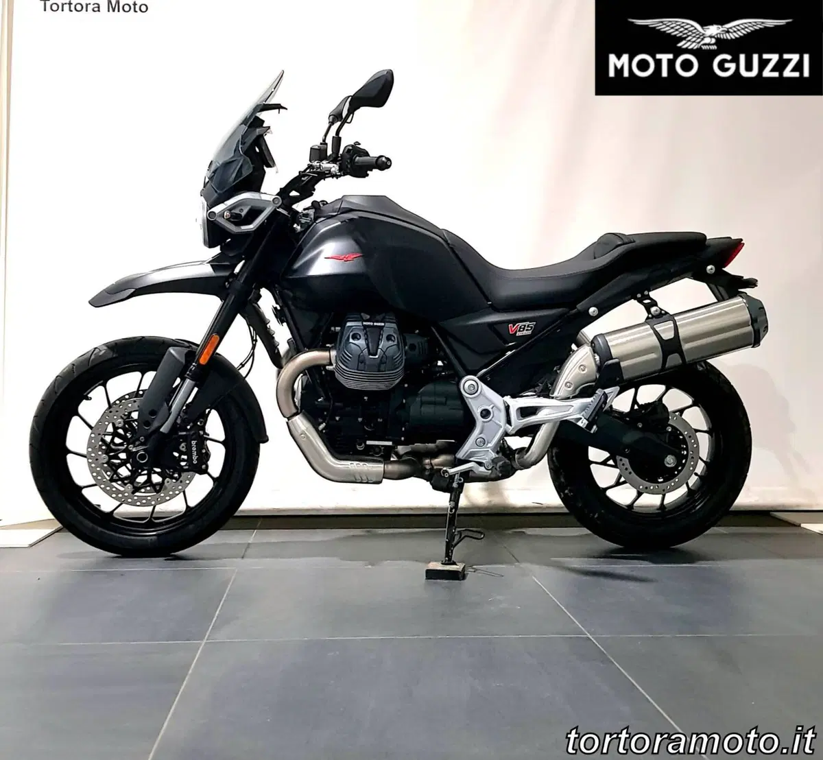Moto Guzzi V85 Strada (2024 - 26) (9)