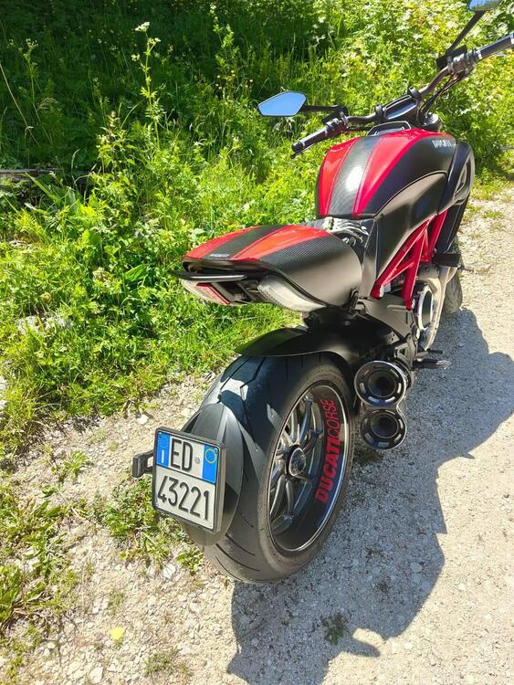 Ducati Diavel 1200 Carbon (2014 - 16) (3)