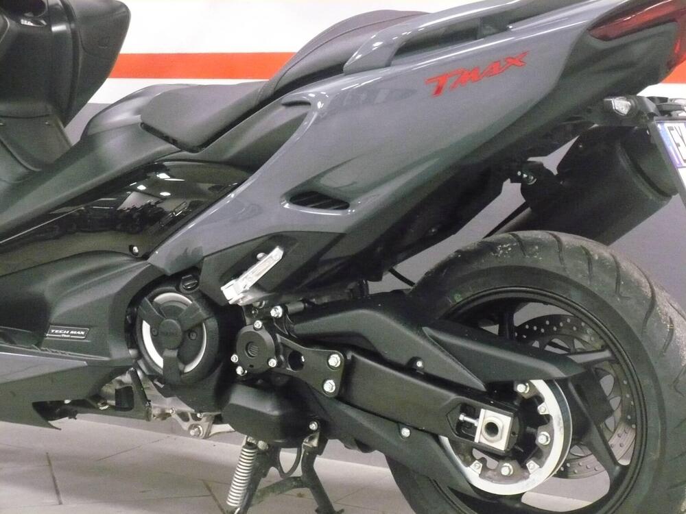 Yamaha T-Max 560 Tech Max (2021) (5)