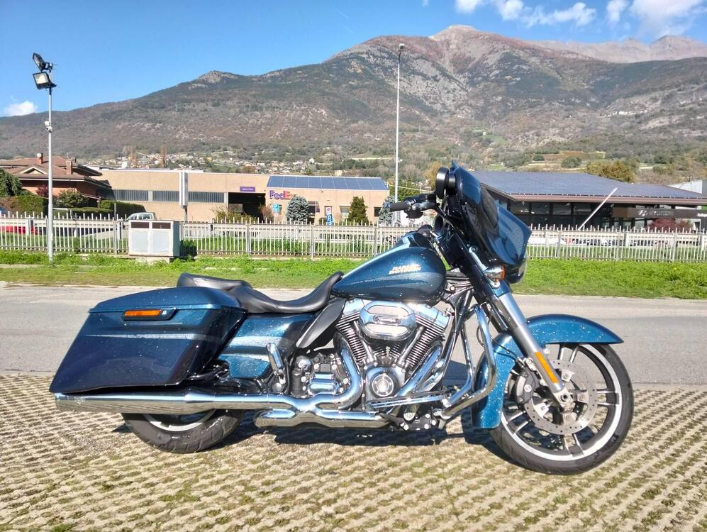 Harley-Davidson 1690 Street Glide Special (2014 - 16) - FLHX