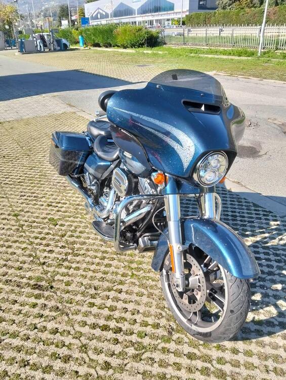 Harley-Davidson 1690 Street Glide Special (2014 - 16) - FLHX (3)