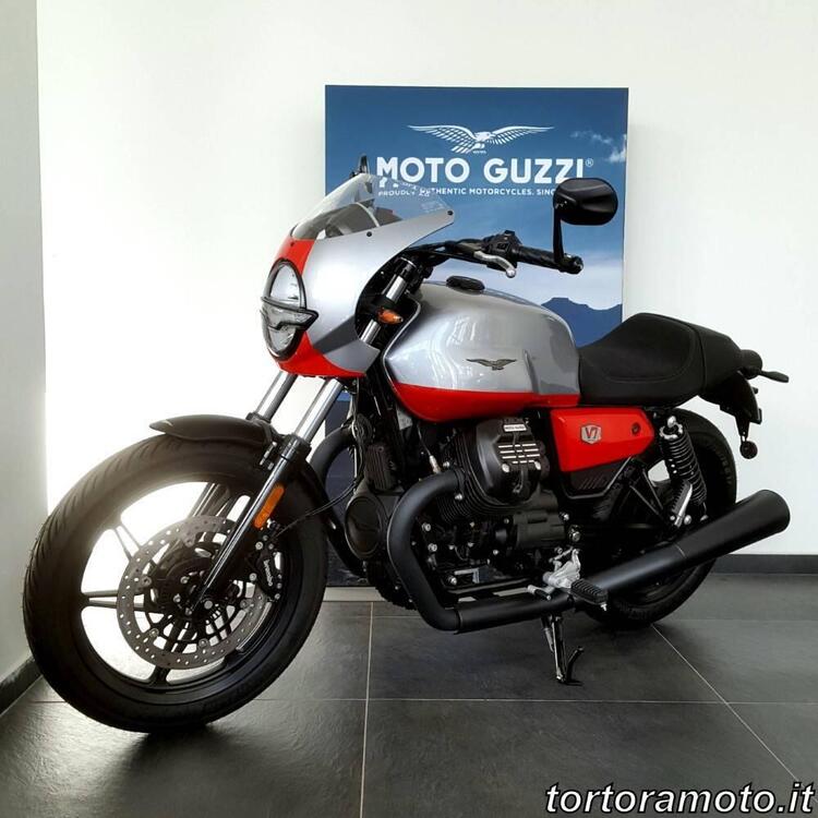 Moto Guzzi V7 Stone Corsa (2023 - 24) (3)