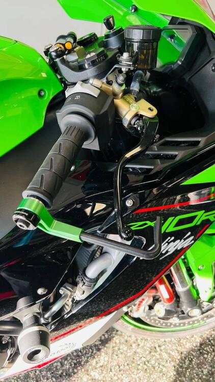 Kawasaki Ninja 1000 ZX-10R Performance (2021 - 24) (4)