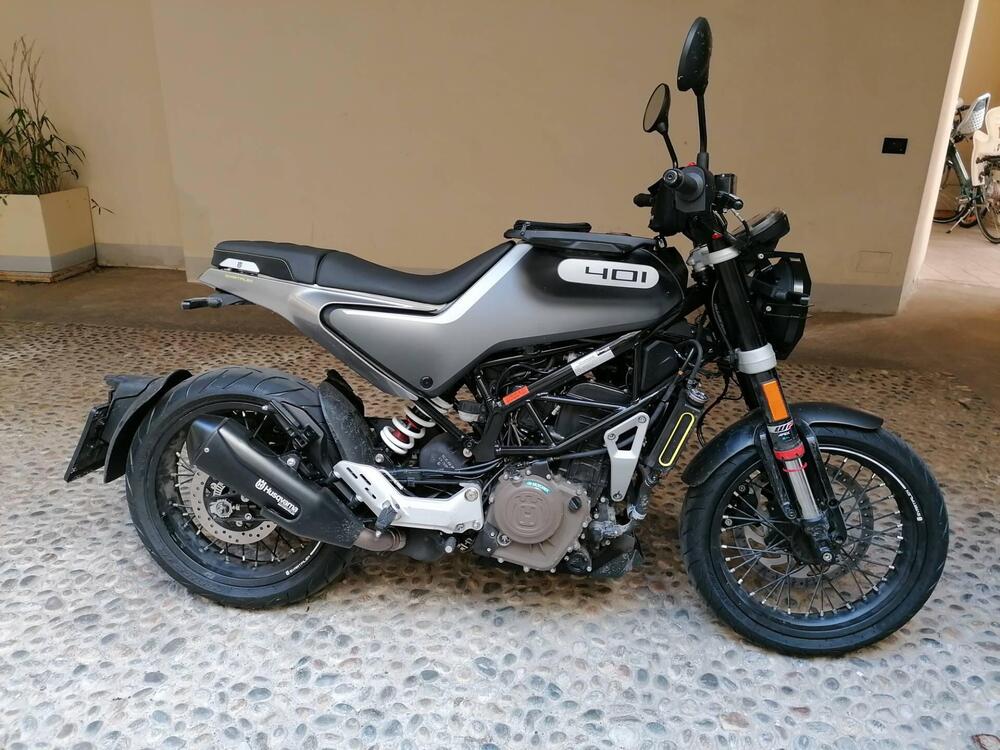 Husqvarna Svartpilen 401 (2021 - 23) (2)