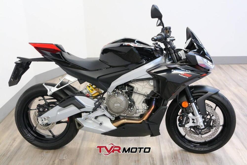 Aprilia Tuono 660 Factory (2022 - 24) (2)