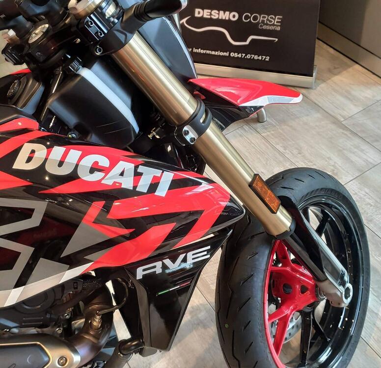 Ducati Hypermotard 698 Mono RVE (2024) (4)