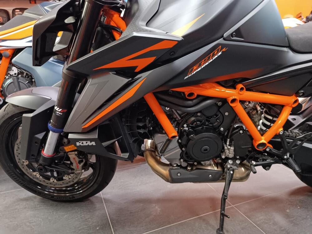 KTM 1390 Super Duke R EVO (2024) (4)