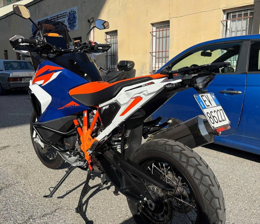 KTM 1290 Super Adventure R (2021) (2)