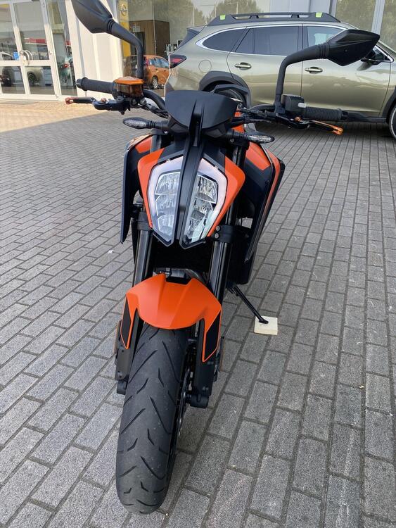 KTM 890 Duke R (2022 - 23) (3)