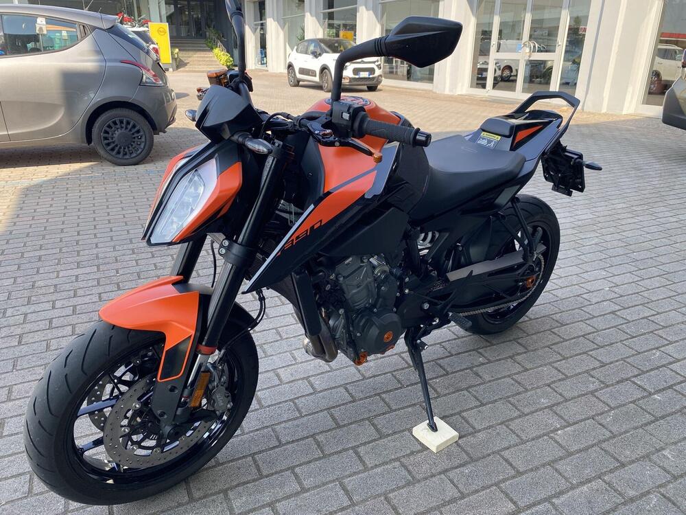 KTM 890 Duke R (2022 - 23) (4)