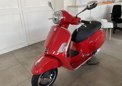 Vespa GTS 300 Super (2023 - 24) nuova