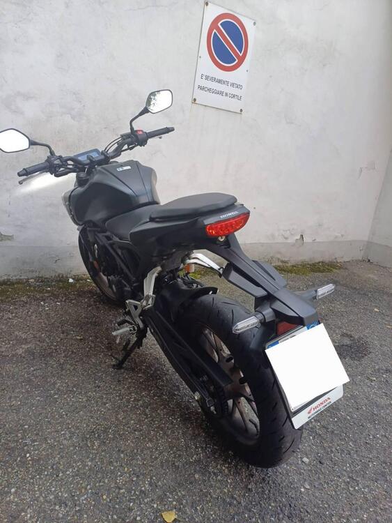 Honda CB 125 R (2021 - 23) (4)