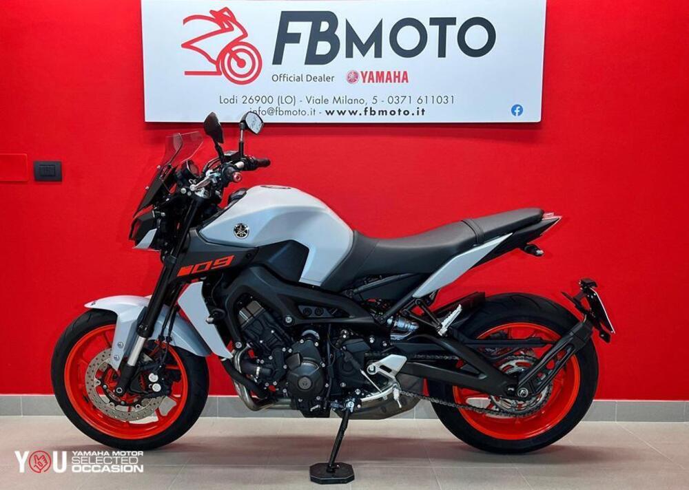 Yamaha MT-09 (2017 - 20) (4)