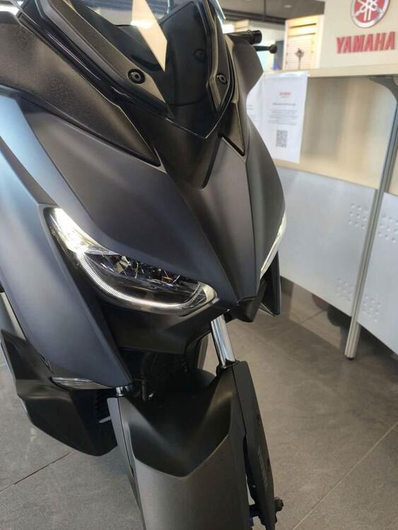 Yamaha X-Max 300 (2021 - 24) (5)