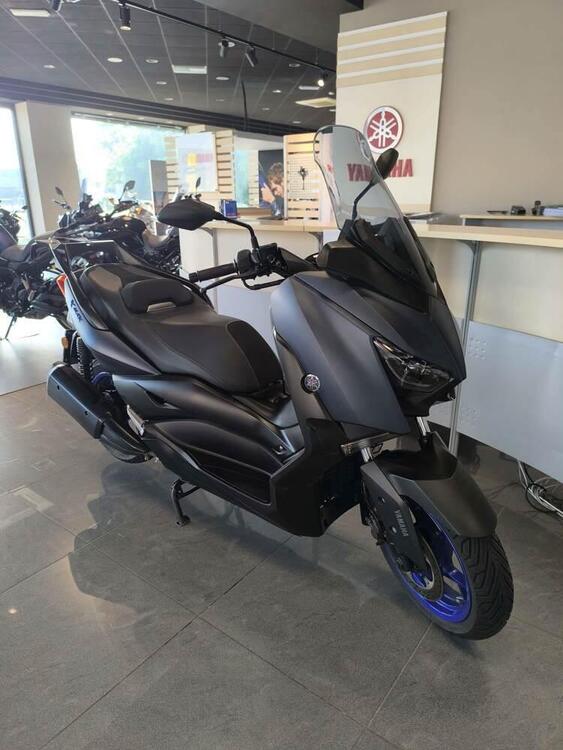 Yamaha X-Max 300 (2021 - 24) (2)