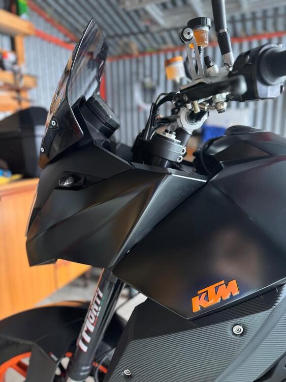 KTM 990 Supermoto T (2009 - 11) (5)